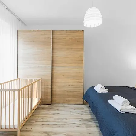 Modern Family Escape