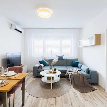 Apartman Modern Family Escape *
