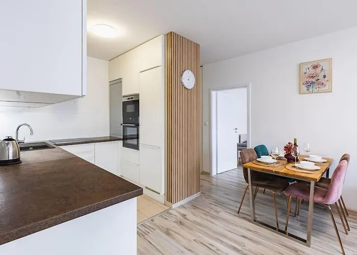 Modern Family Escape Bratislava